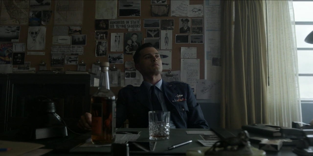VampireDiariesWorld-dot-nl_ProjectBlueBook1x07-02004.jpg