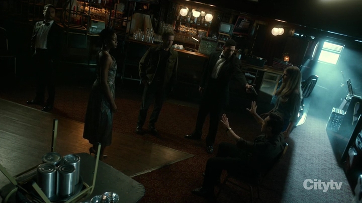 vampirediariesworld-dot-nl_quantumleap1x01-1553.jpg