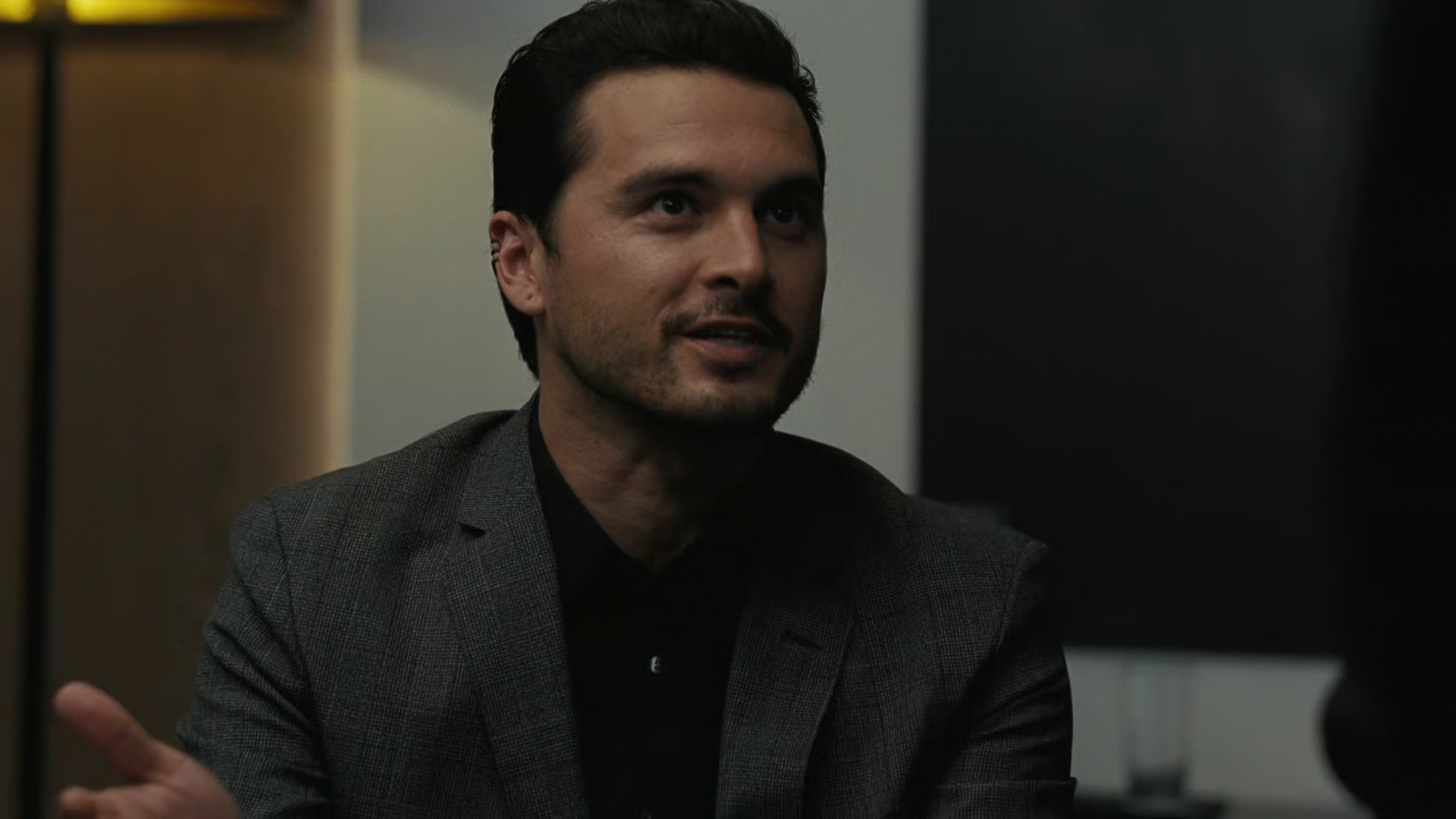 VampireDiariesWorld-dot-nl_Westworld4x01-1003.jpg