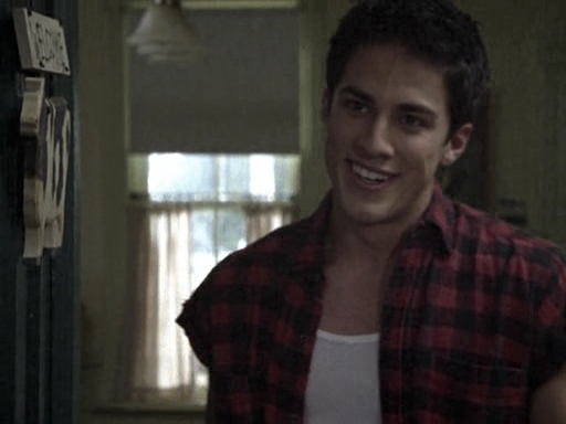 VampireDiariesWorld-dot-nl_CowBelles3200.jpg