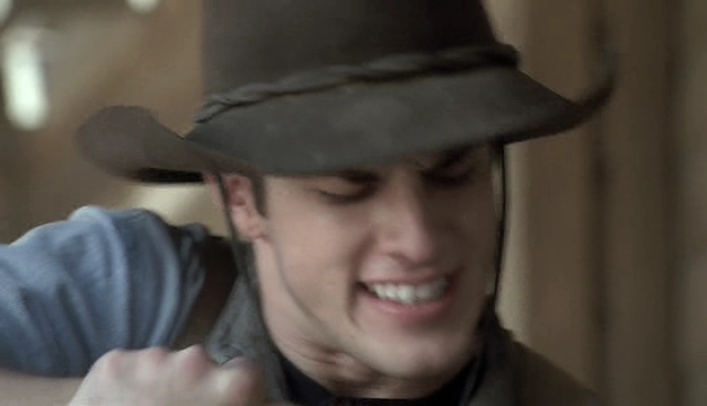 VampireDiariesWorld-dot-nl_LoveFindsAHome1592.jpg