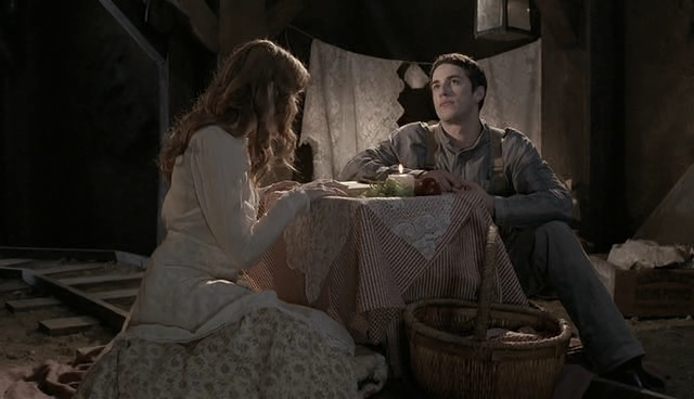 VampireDiariesWorld-dot-nl_LoveFindsAHome2633.jpg