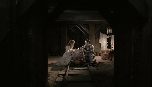 VampireDiariesWorld-dot-nl_LoveFindsAHome2637.jpg