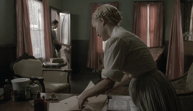 VampireDiariesWorld-dot-nl_LoveFindsAHome3054.jpg