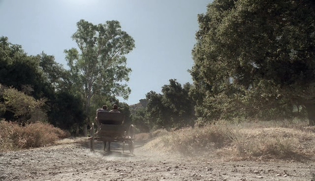 VampireDiariesWorld-dot-nl_LoveFindsAHome3715.jpg