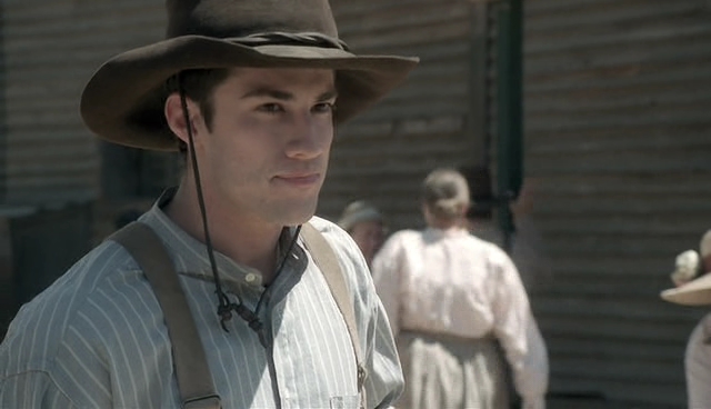 VampireDiariesWorld-dot-nl_LoveFindsAHome4162.jpg