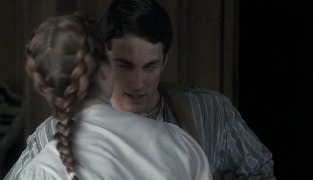 VampireDiariesWorld-dot-nl_LoveFindsAHome4752.jpg