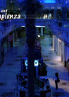 vampirediariesworld-dot-org_AmericanMall00046.png