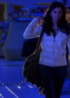 vampirediariesworld-dot-org_AmericanMall00049.png