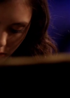vampirediariesworld-dot-org_AmericanMall00072.png