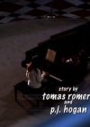 vampirediariesworld-dot-org_AmericanMall00096.png