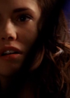 vampirediariesworld-dot-org_AmericanMall00132.png