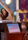 vampirediariesworld-dot-org_AmericanMall00278.png