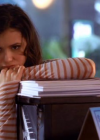 vampirediariesworld-dot-org_AmericanMall00311.png