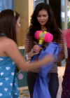 vampirediariesworld-dot-org_AmericanMall00424.png