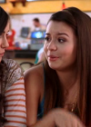 vampirediariesworld-dot-org_AmericanMall00499.png