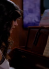 vampirediariesworld-dot-org_AmericanMall00795.png