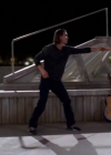 vampirediariesworld-dot-org_AmericanMall01050.png