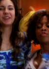 vampirediariesworld-dot-org_AmericanMall01309.png