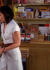 vampirediariesworld-dot-org_AmericanMall01322.png