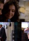vampirediariesworld-dot-org_AmericanMall01444.png