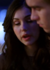 vampirediariesworld-dot-org_AmericanMall02321.png