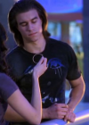 vampirediariesworld-dot-org_AmericanMall02330.png