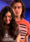 vampirediariesworld-dot-org_AmericanMall02507.png