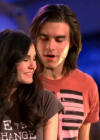 vampirediariesworld-dot-org_AmericanMall02508.png