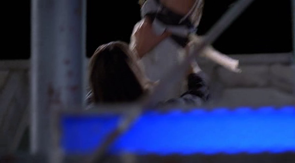vampirediariesworld-dot-org_AmericanMall01042.png