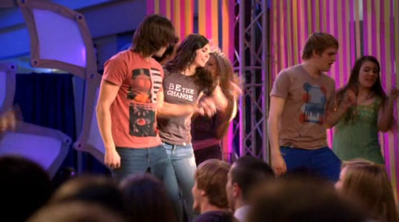 vampirediariesworld-dot-org_AmericanMall02556.png vampirediariesworld-dot-org_AmericanMall02556.png