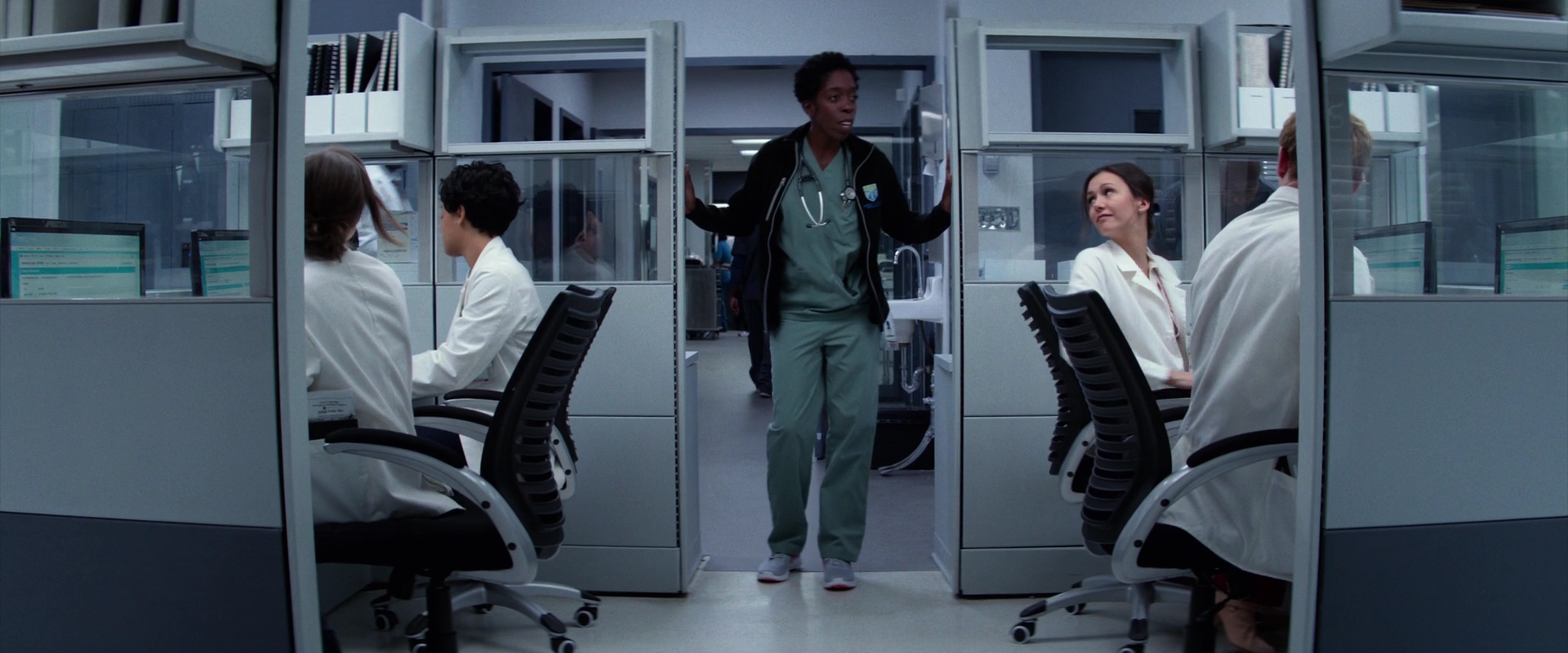 VampireDiariesWorld-dot-nl_Flatliners0722.jpg