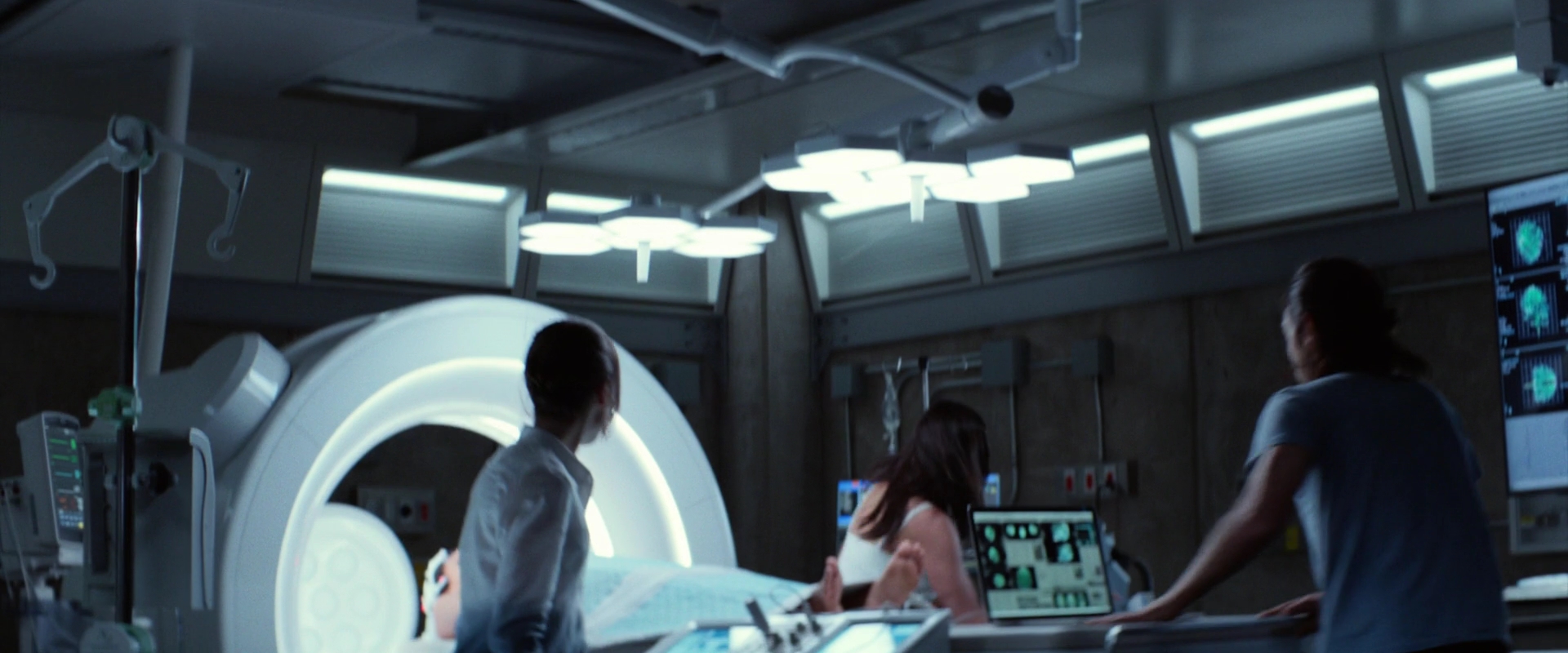 VampireDiariesWorld-dot-nl_Flatliners2814.jpg