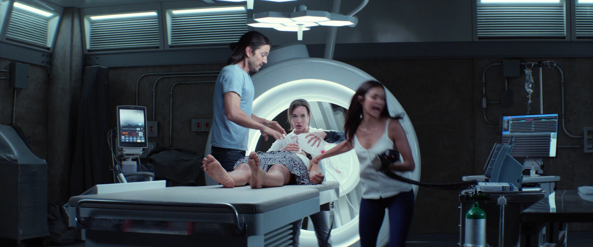 VampireDiariesWorld-dot-nl_Flatliners2886.jpg