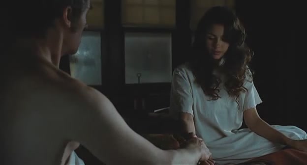 VampireDiariesWorld-dot-org-FugitivePieces5040.jpg
