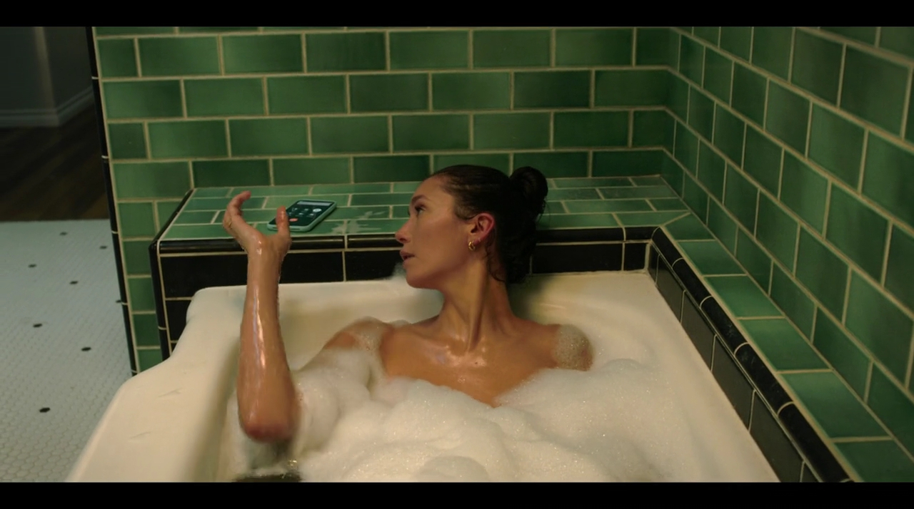 VampireDiariesWorld-dot-nl_LoveHard0442.jpg