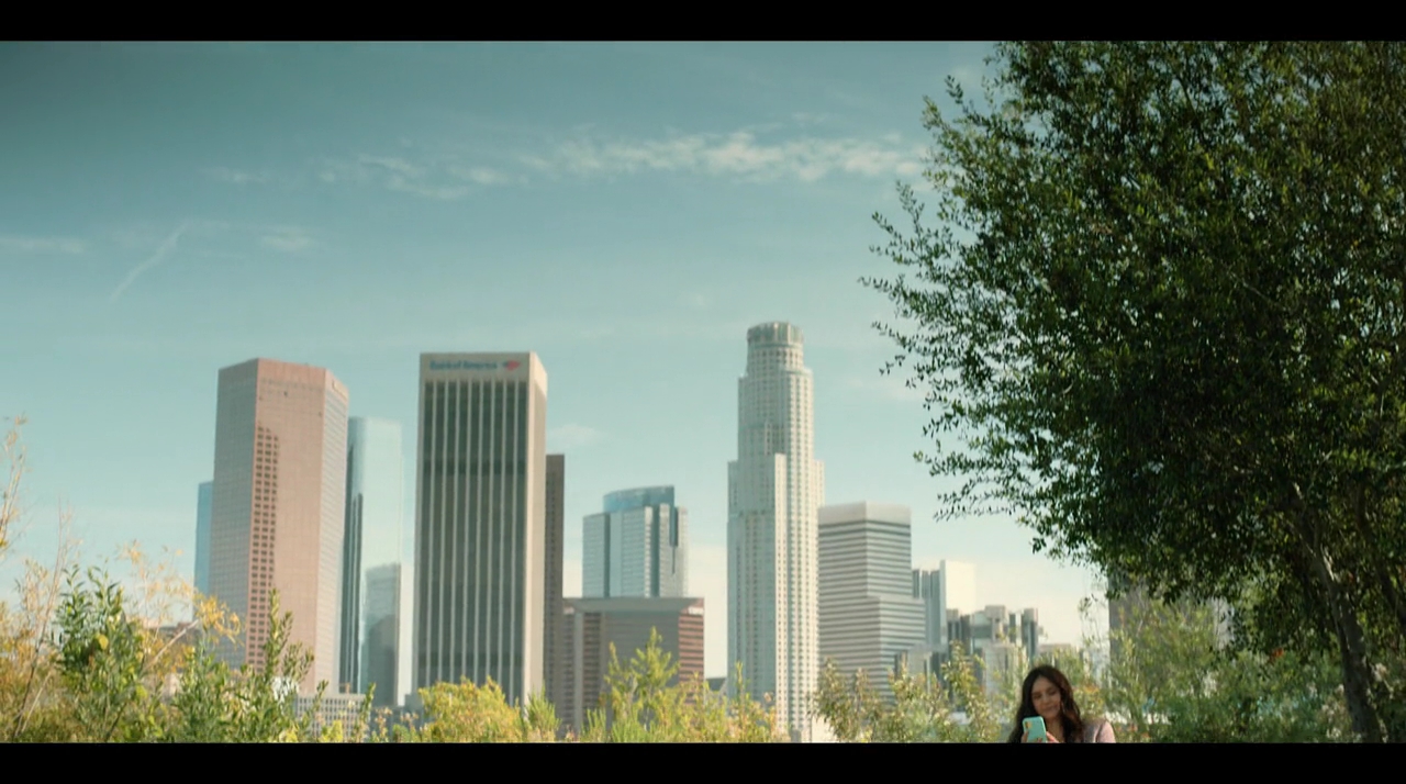 VampireDiariesWorld-dot-nl_LoveHard0508.jpg