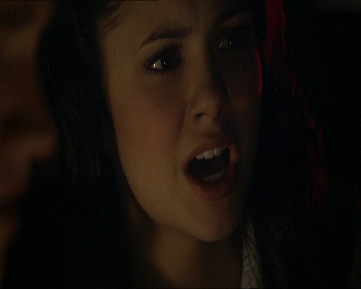 VampireDiariesWorld_dot_org-MyDaughtersSecret0544.png