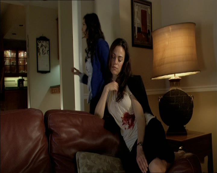 VampireDiariesWorld_dot_org-MyDaughtersSecret1279.png