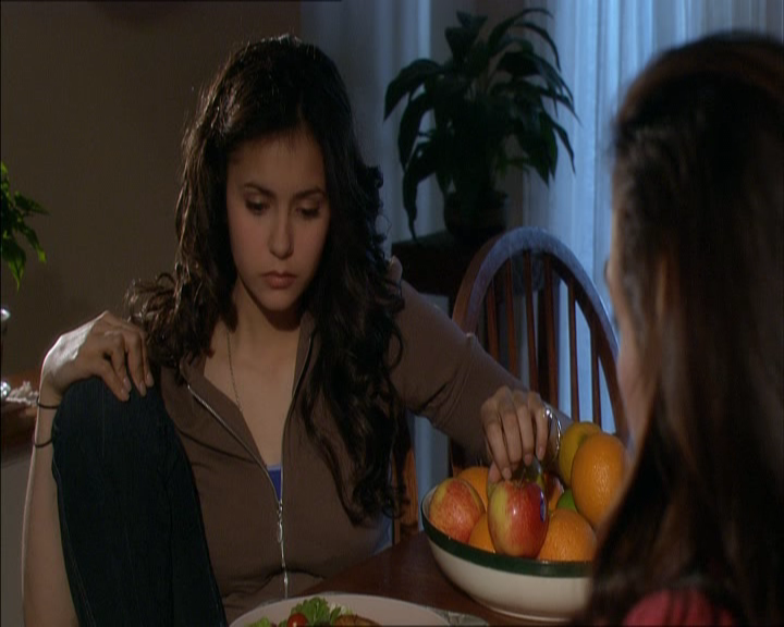 VampireDiariesWorld_dot_org-MyDaughtersSecret3219.png