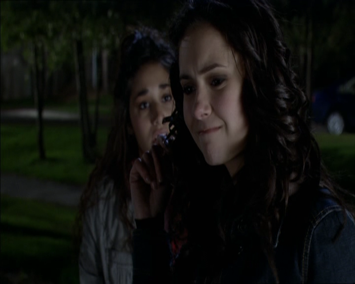 VampireDiariesWorld_dot_org-MyDaughtersSecret3402.png