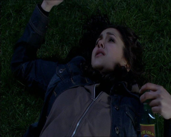 VampireDiariesWorld_dot_org-MyDaughtersSecret3429.png