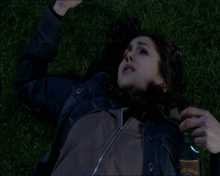 VampireDiariesWorld_dot_org-MyDaughtersSecret3430.png