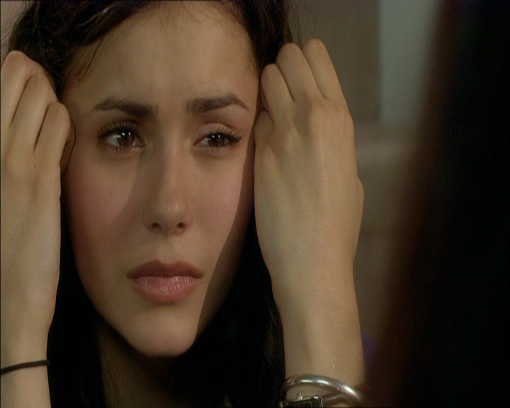 VampireDiariesWorld_dot_org-MyDaughtersSecret4546.png
