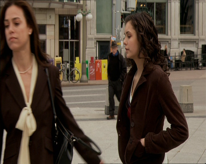 VampireDiariesWorld_dot_org-MyDaughtersSecret4722.png