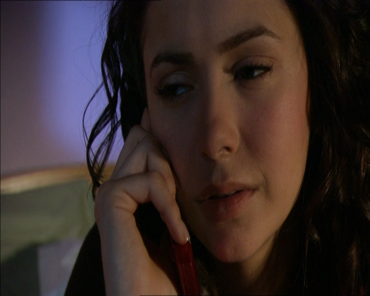 VampireDiariesWorld_dot_org-MyDaughtersSecret4797.png