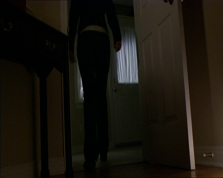 VampireDiariesWorld_dot_org-MyDaughtersSecret4858.png