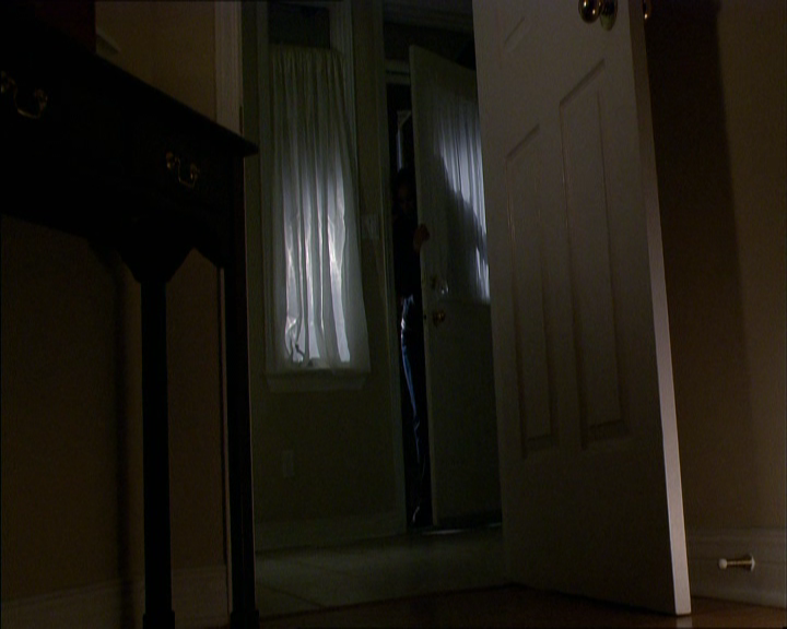 VampireDiariesWorld_dot_org-MyDaughtersSecret4864.png