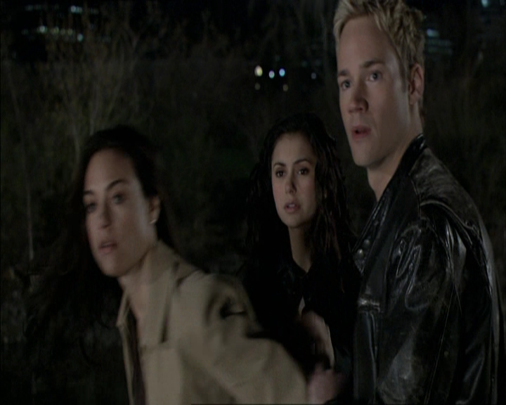 VampireDiariesWorld_dot_org-MyDaughtersSecret5202.png
