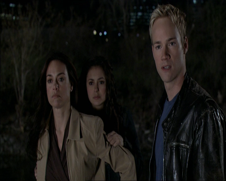 VampireDiariesWorld_dot_org-MyDaughtersSecret5211.png